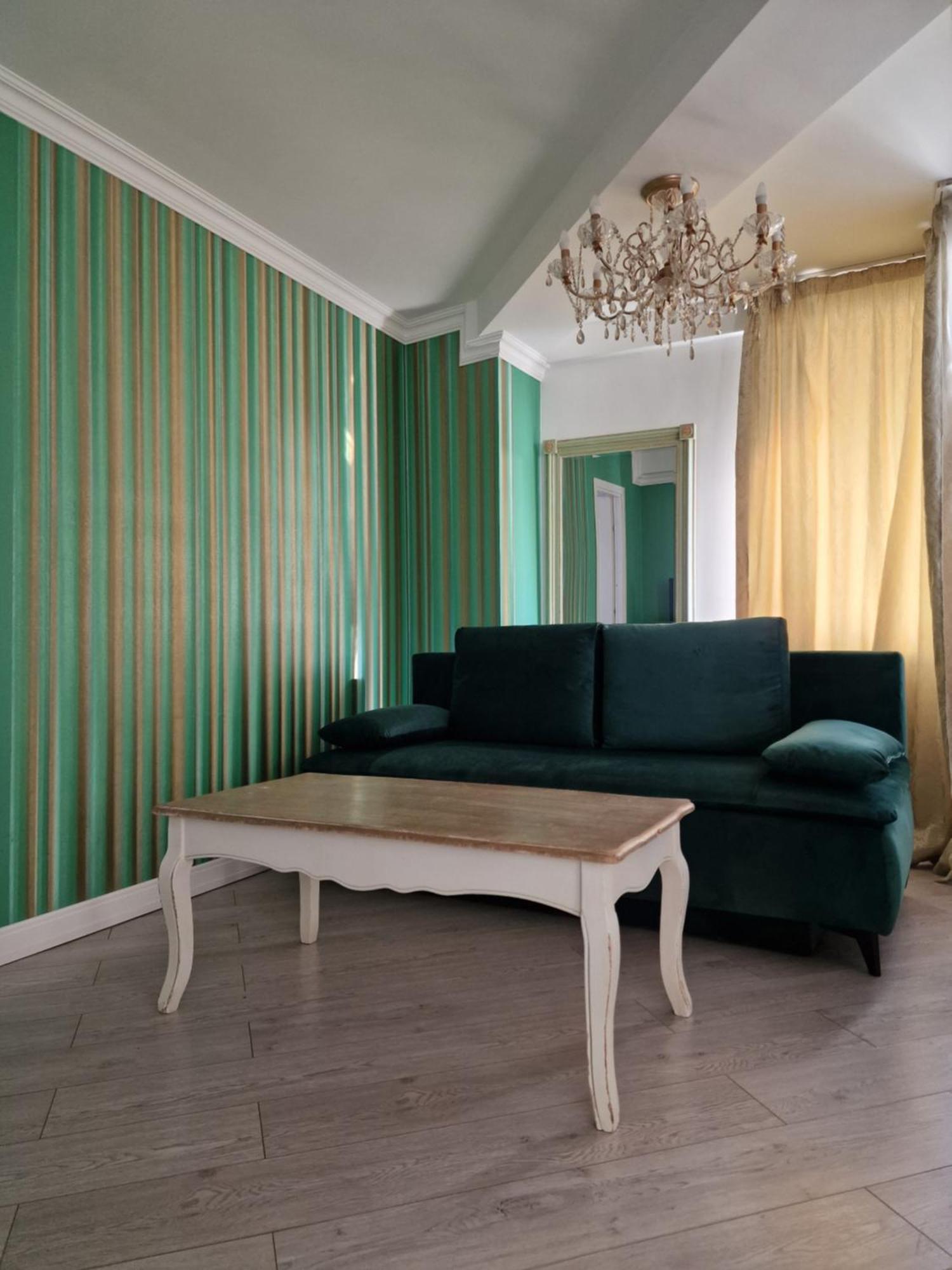 Hotel Jolie Apartments Galati  Phòng bức ảnh