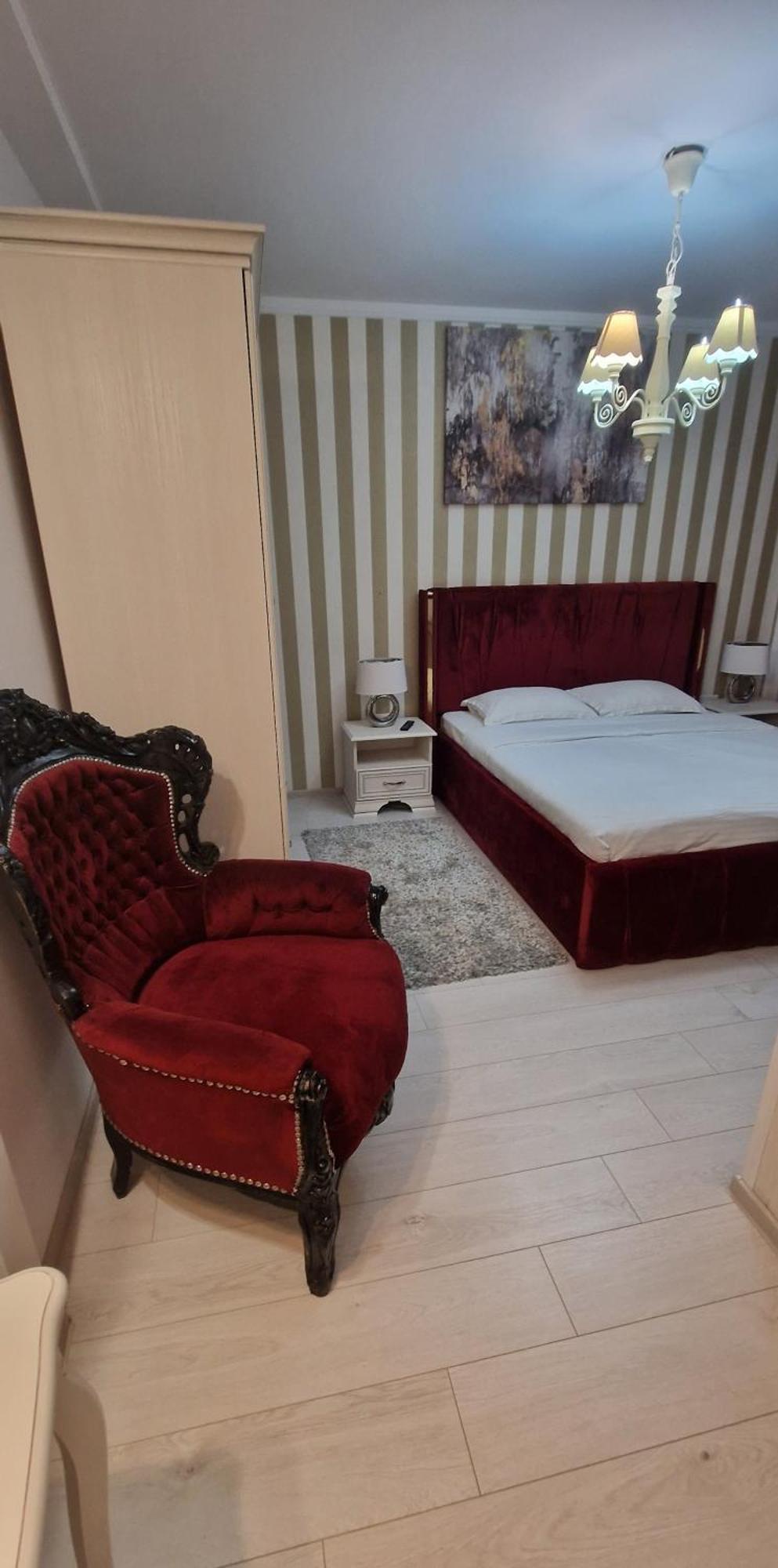 Hotel Jolie Apartments Galati  Ngoại thất bức ảnh