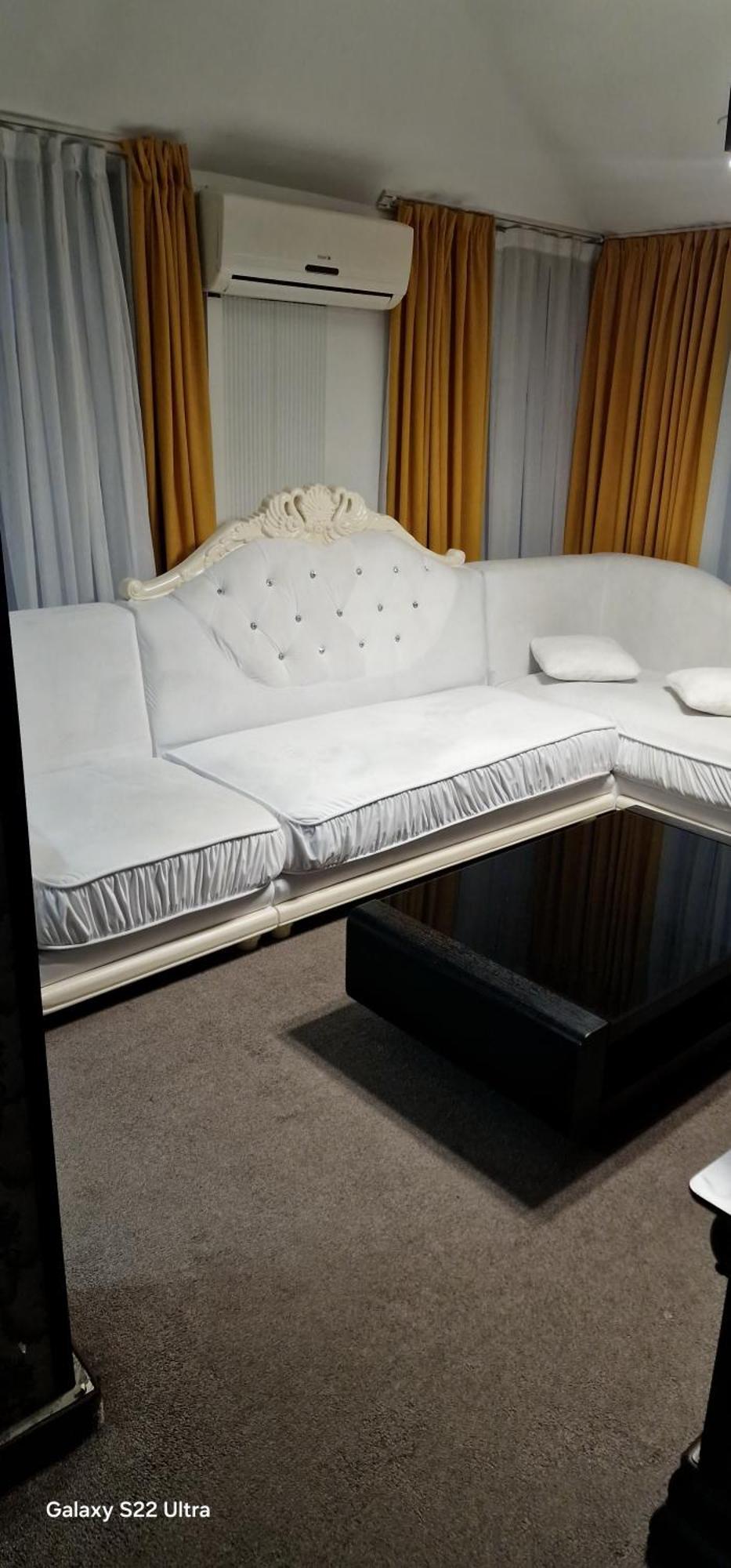 Hotel Jolie Apartments Galati  Ngoại thất bức ảnh