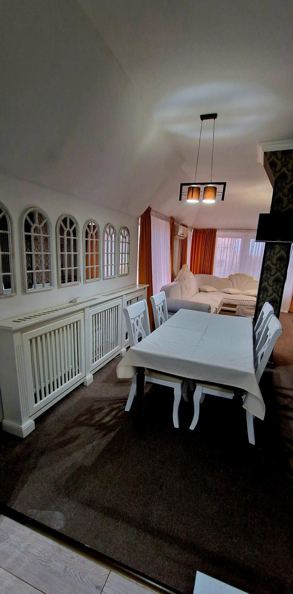 Hotel Jolie Apartments Galati  Ngoại thất bức ảnh
