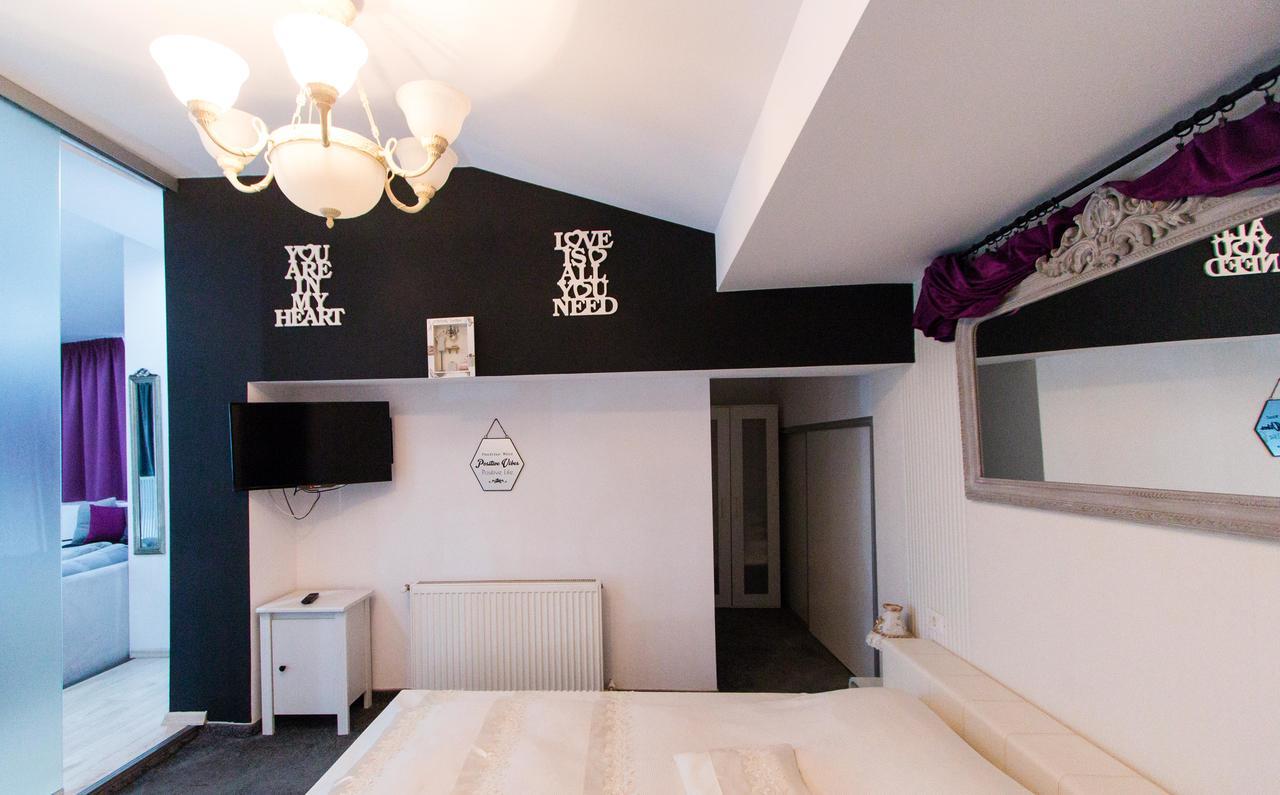Hotel Jolie Apartments Galati  Ngoại thất bức ảnh