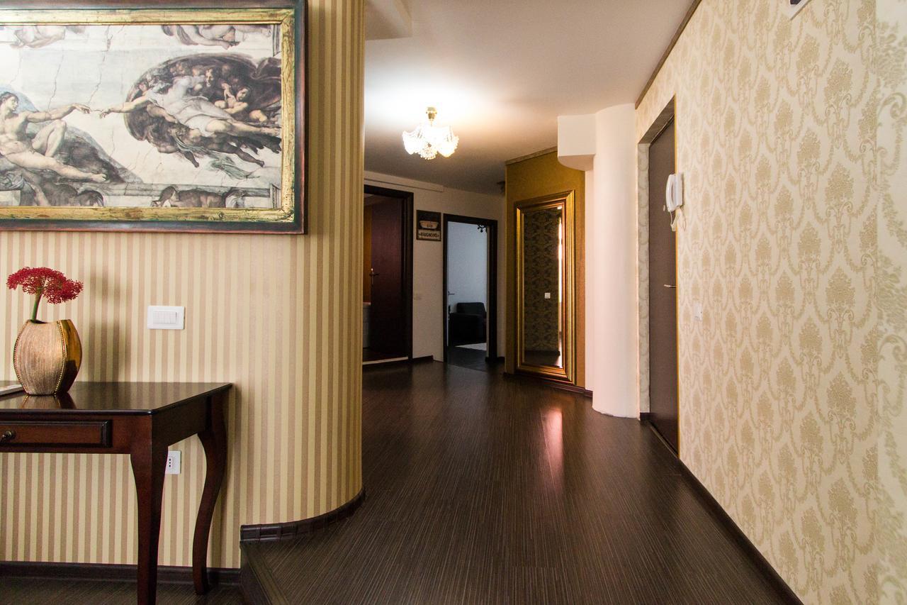 Hotel Jolie Apartments Galati  Ngoại thất bức ảnh